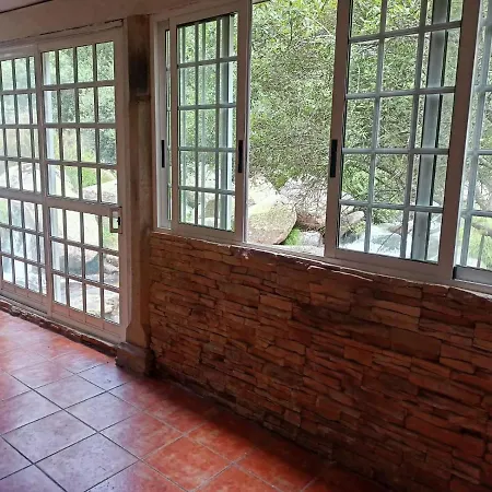 Molino Cascada De Caldas De Reyes Hébergement de vacances