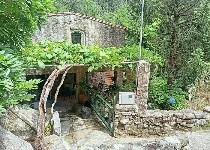 בית נופש Molino Cascada De Caldas De Reyes *